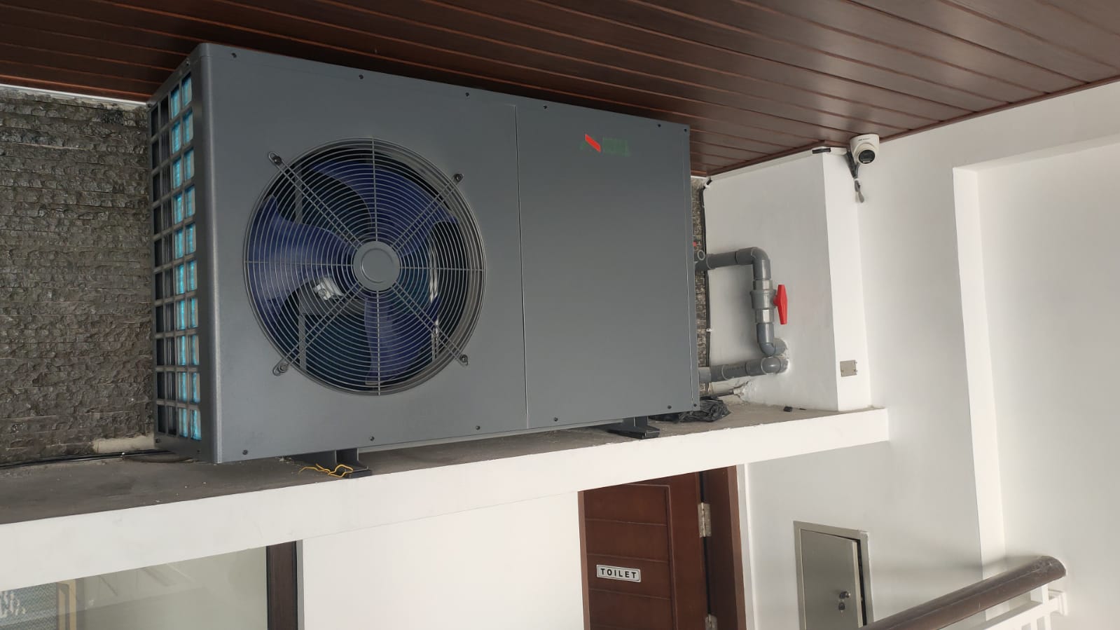 Hegel heat pump unit installed at a Bali villa